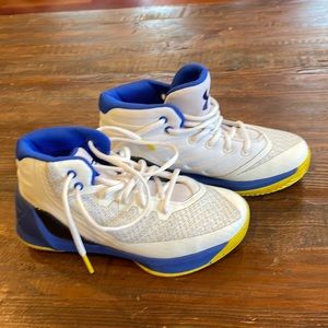 curry 2 grade school